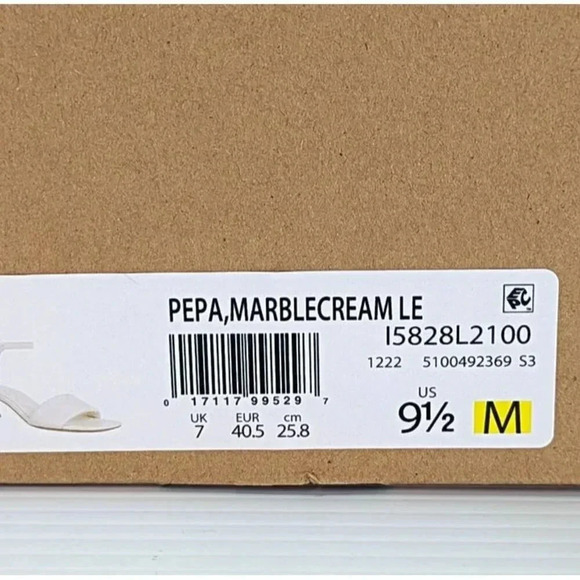 Vince Women's Pepa Ankle Strap Mid Heel Sandals Marble Cream Size 9.5 MSRP $295 - Picture 12 of 12